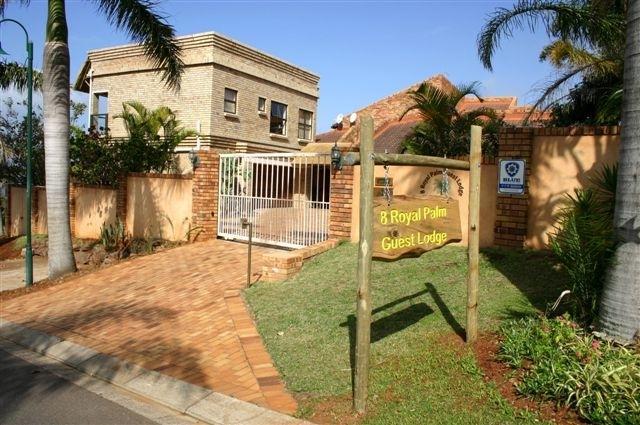 8 Royal Palm B&B Umhlanga Rocks Exteriör bild
