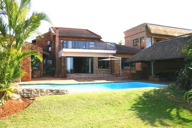 8 Royal Palm B&B Umhlanga Rocks Exteriör bild