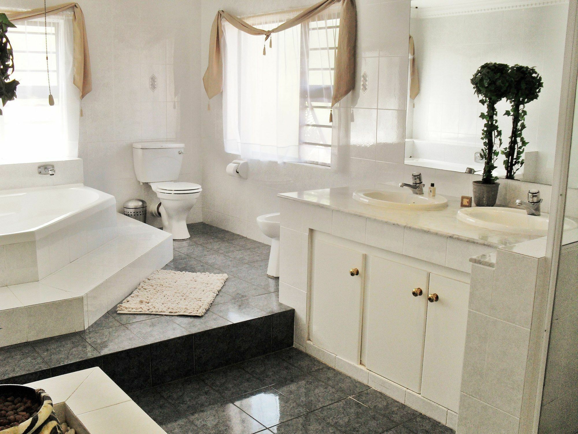 8 Royal Palm B&B Umhlanga Rocks Exteriör bild